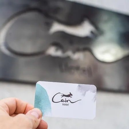 Hotel Coin *